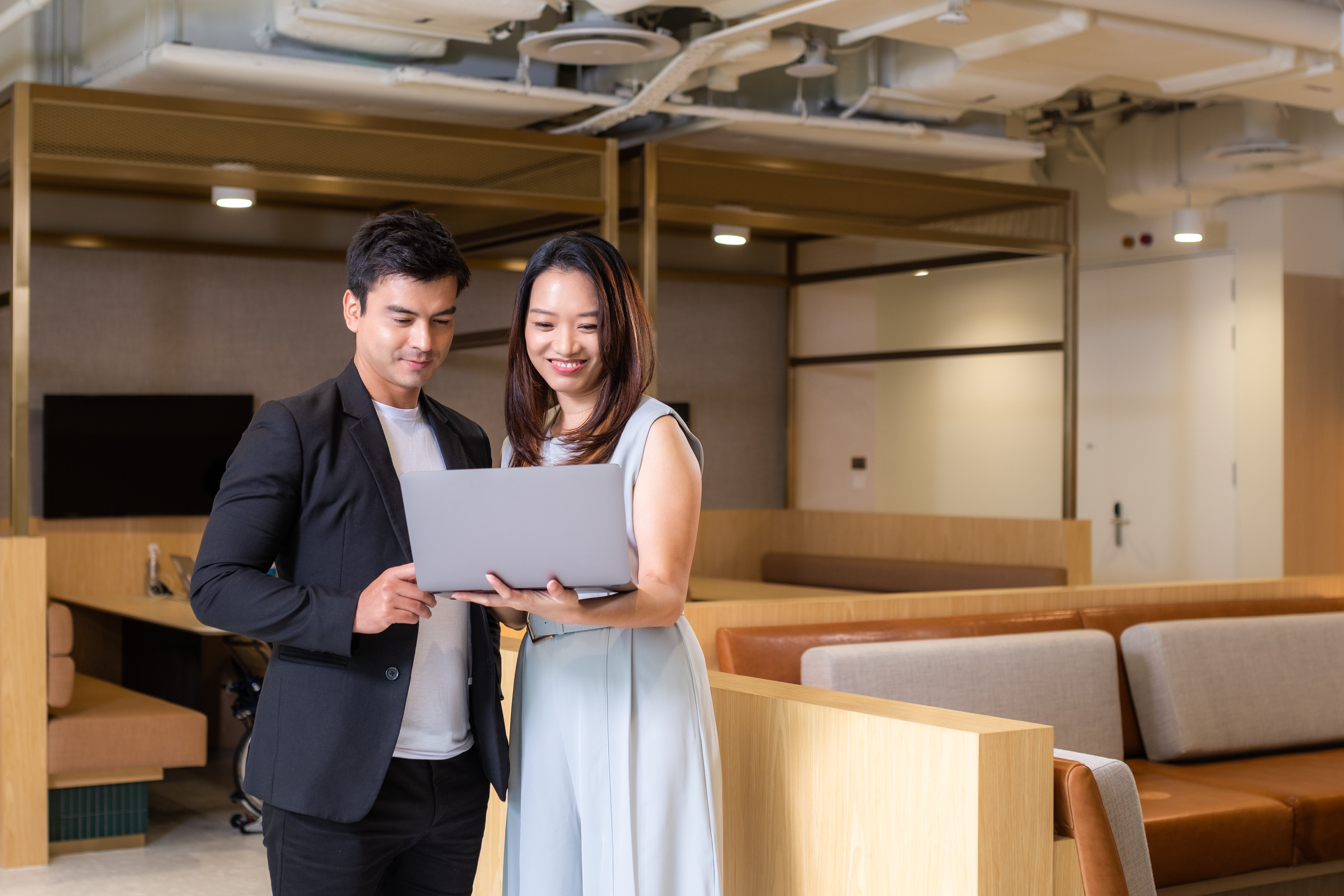 Seamless visitation experience with PLQ Workplace App Image